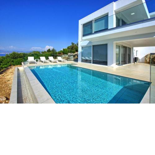 Villa Nafsika by MediterraneanVillas