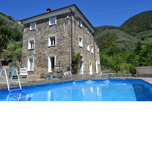 VILLA NESPOLO
