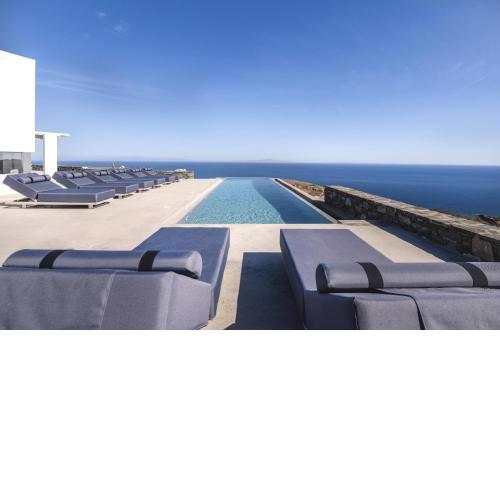 Villa Nites in Syros