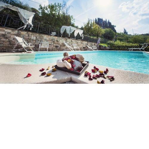 Villa Nuba, residenza del Pinturicchio con terrazza panoramica privata, camino a legna,jacuzzi