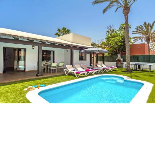 Villa Oasis by Villa Plus