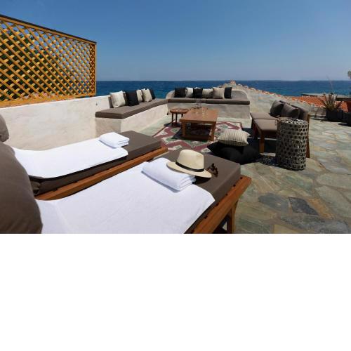 Villa of the old olive oil factory