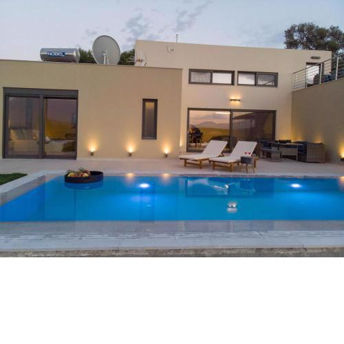 Villa Olea in Sivas with Pool