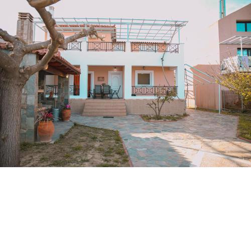 Villa Olga Sea Front Katakolo - Happy Rentals