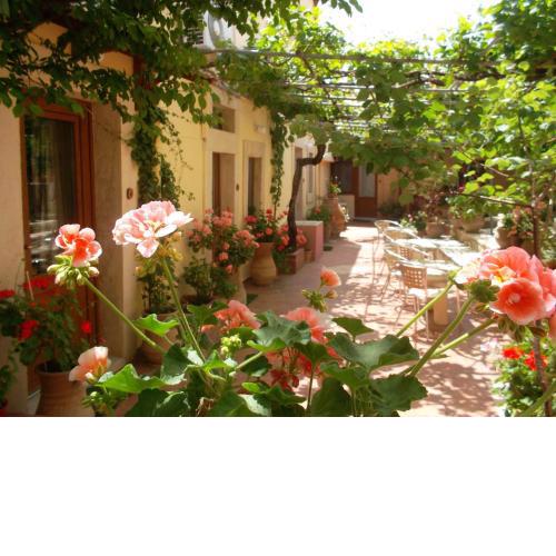 Villa Orestis