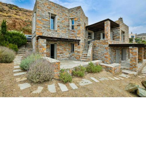 VILLA OTZIAS
