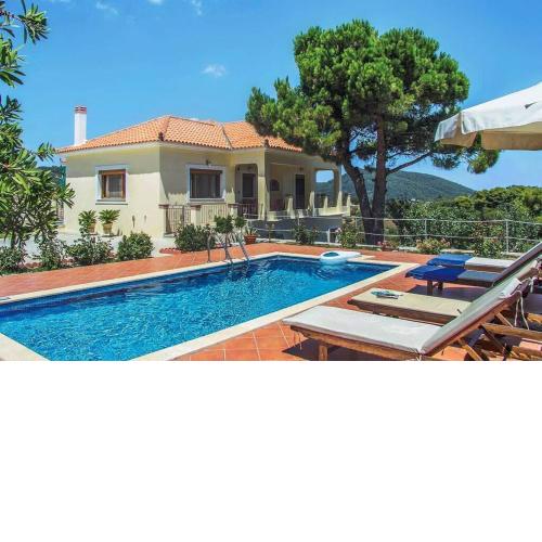 Villa Ouranos in Pefkias