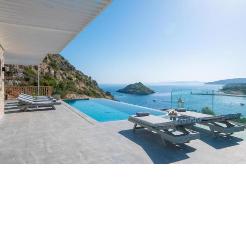 Villa Paganos