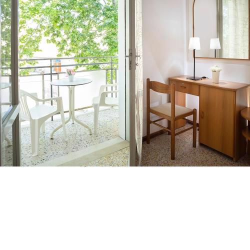 Villa Paris Rooms