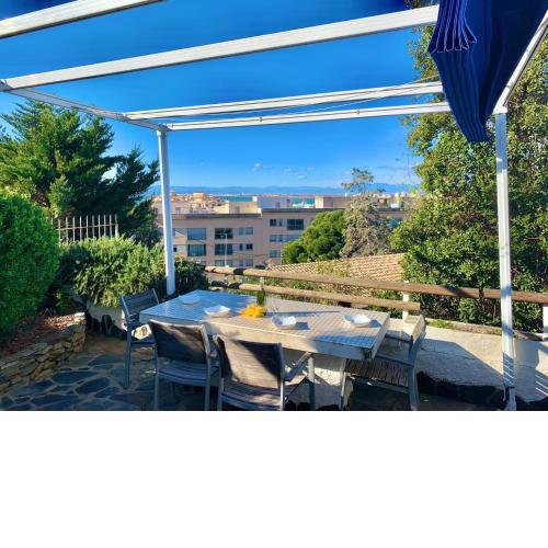 VILLA PARMENIDES Roses - Barneda Villas