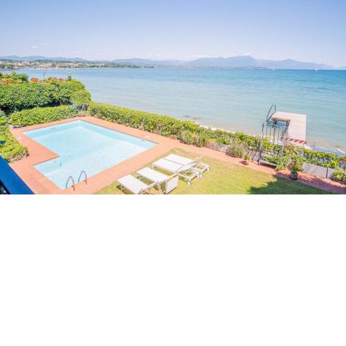 Villa Patrizia Lake View - Italian Homing