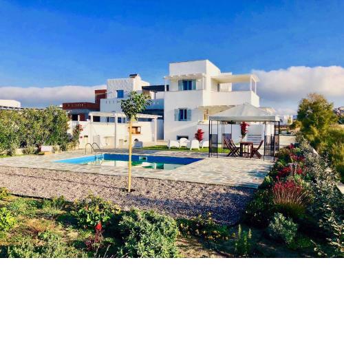 Villa Pergola, private pool and amazing view