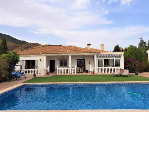 Villa Perla Amarilla
