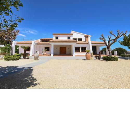 Villa Perles