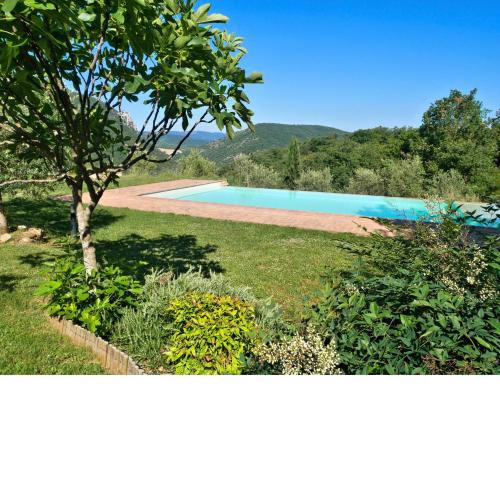 Villa Piantoni, on Antognolla Golf Estate, Restaurant, Cafe, Hiking and Biking Trails