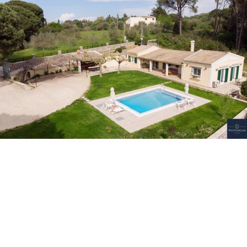 Villa Pine Forest