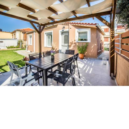 Villa Pines