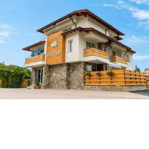 Villa Pino