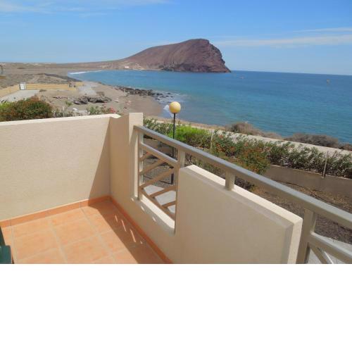 Villa Playa Tejita directly at the sea + beach, 2 pools, sea view, SAT-TV, Wifi