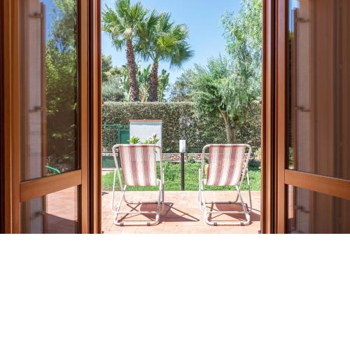 Villa Poldino con giardino by Wonderful Italy