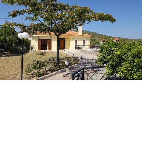 Villa Politimi at Aegina