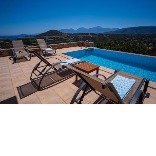 Villa Poppy