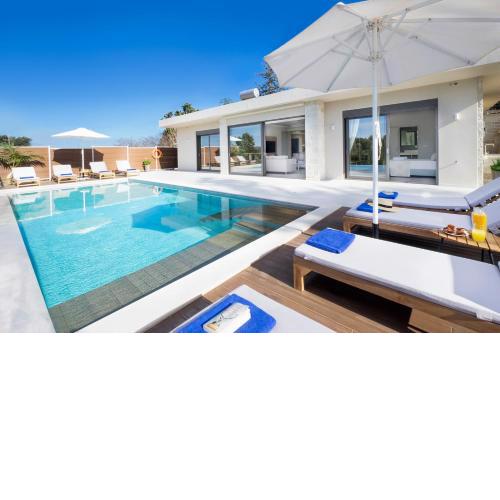 Villa Reflection