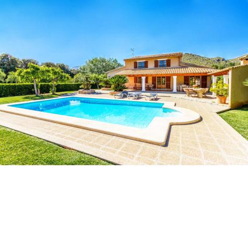 Villa Rei Petit by Villa Plus
