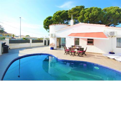 Villa Requesens 27 Empuriabrava - Barneda