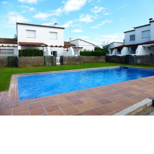 Villa Romaní, con piscina