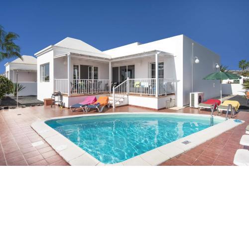 Villa Rosa Mojones Tres by Villa Plus