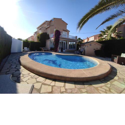 Villa ROSA