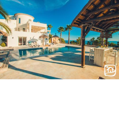 Villa Rosina by Abahana Villas