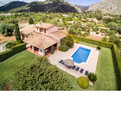 Villa Rostoya