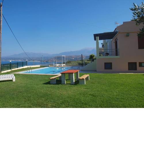 Villa Roula 3BR Seaview Villa in Chania