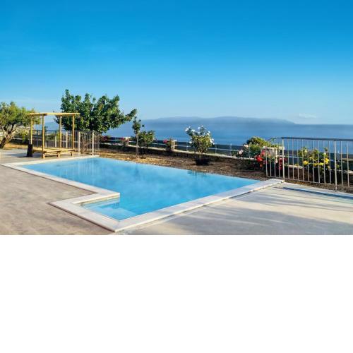 Villa Roz by Villa Plus