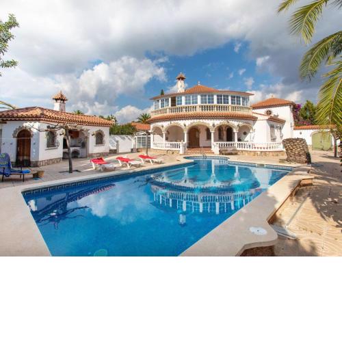 Villa Rustical Mont Roig