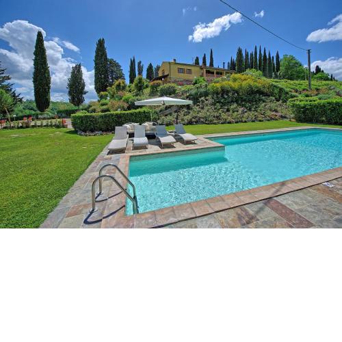 Villa Sabrina by PosarelliVillas