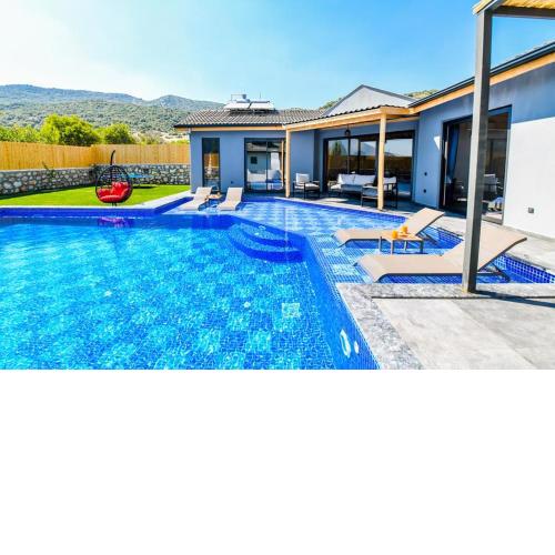 VILLA SADE 2 Modern Secluded Villa