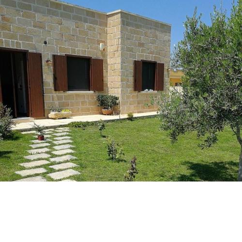 Villa Salentina Con Ampio Giardino vicina al mare