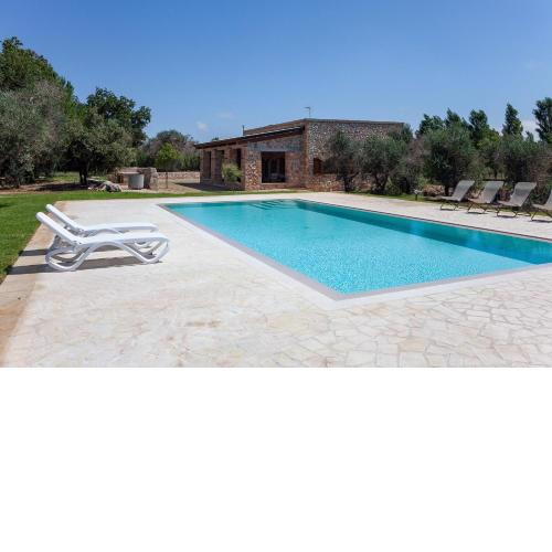 Villa Salentina con piscina vicina al mare m250