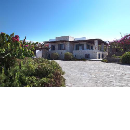 Villa Sandstone by Rocks Estates