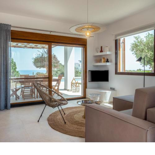 Villa Santa Maria with private pool and sea view