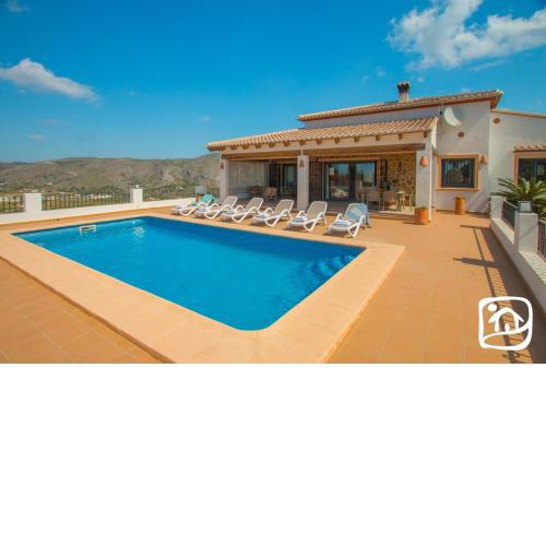 Villa Sapphire by Abahana Villas
