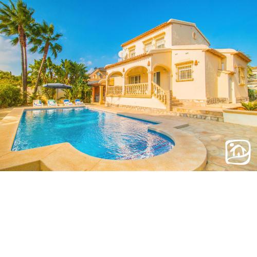 Villa Sara by Abahana Villas