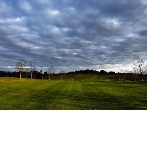 Villa Sarmiento golf, mar y montaña