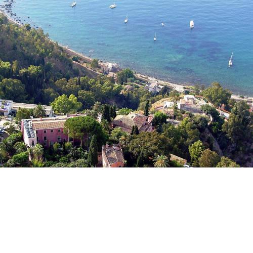 Villa Schuler Taormina GARDEN SUITE IN SELF-CATERING
