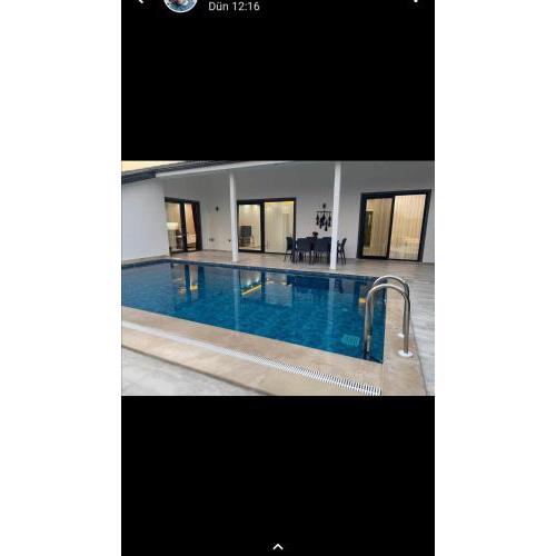 Villa SERA