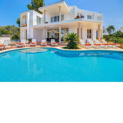 Villa Ses Arcades by Villa Plus