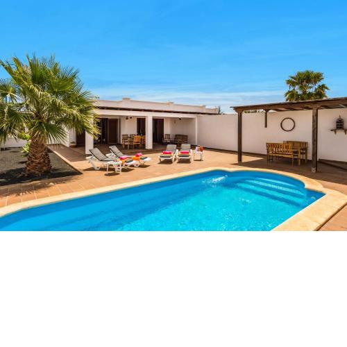 Villa Shaula by Villa Plus